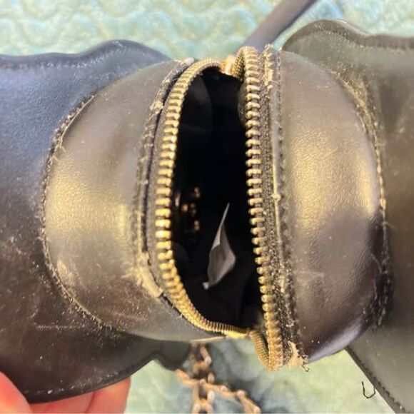 Black Cat Purse with Chain Used Good - Picture 9 of 10